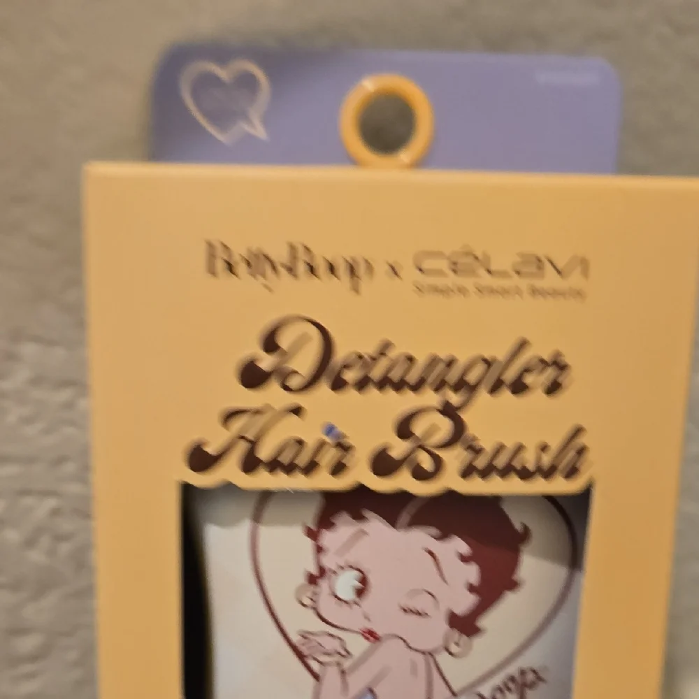 Betty Boop Detangler Hair Brush - Brand New